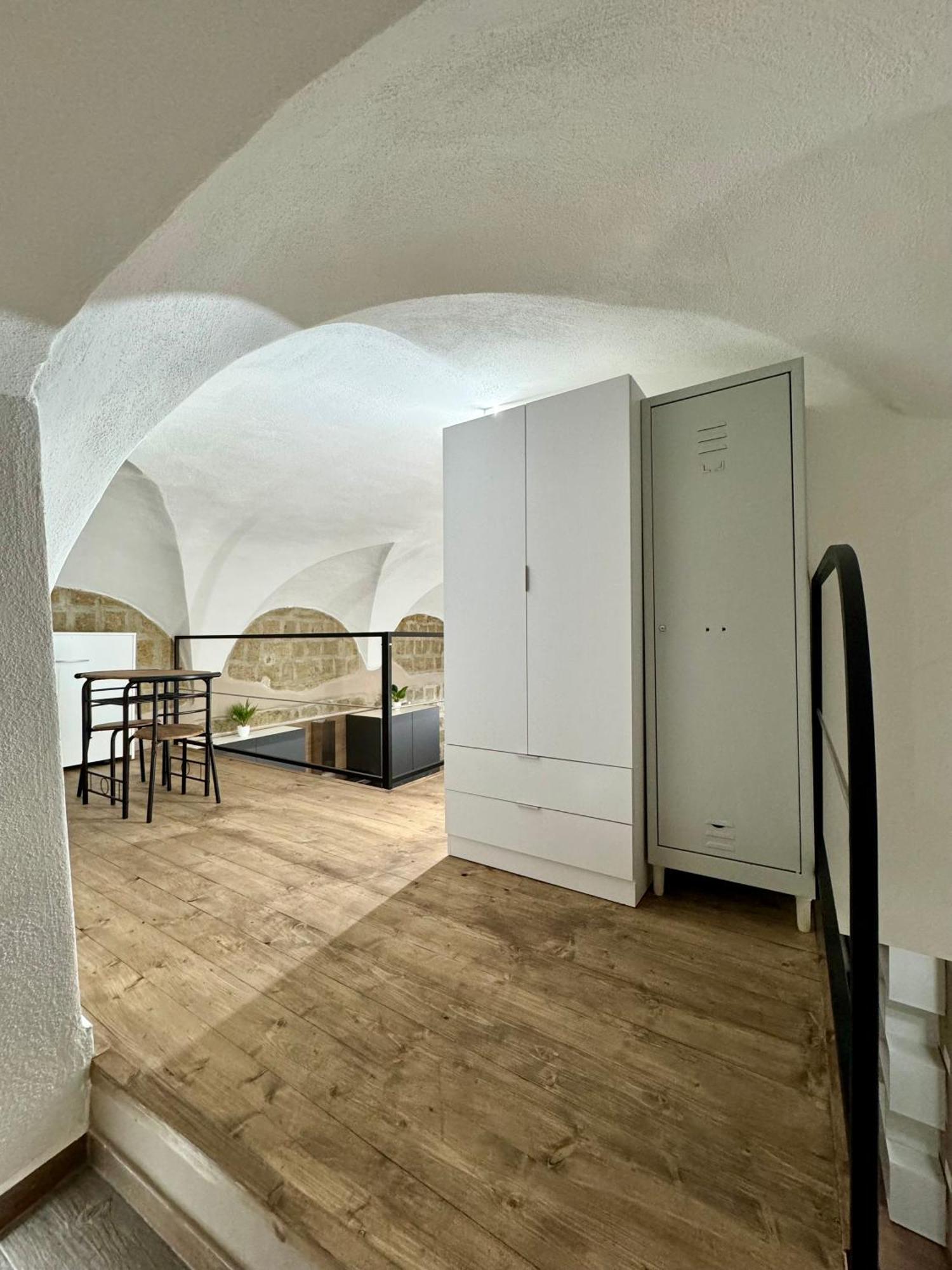 House Antoine * Naples